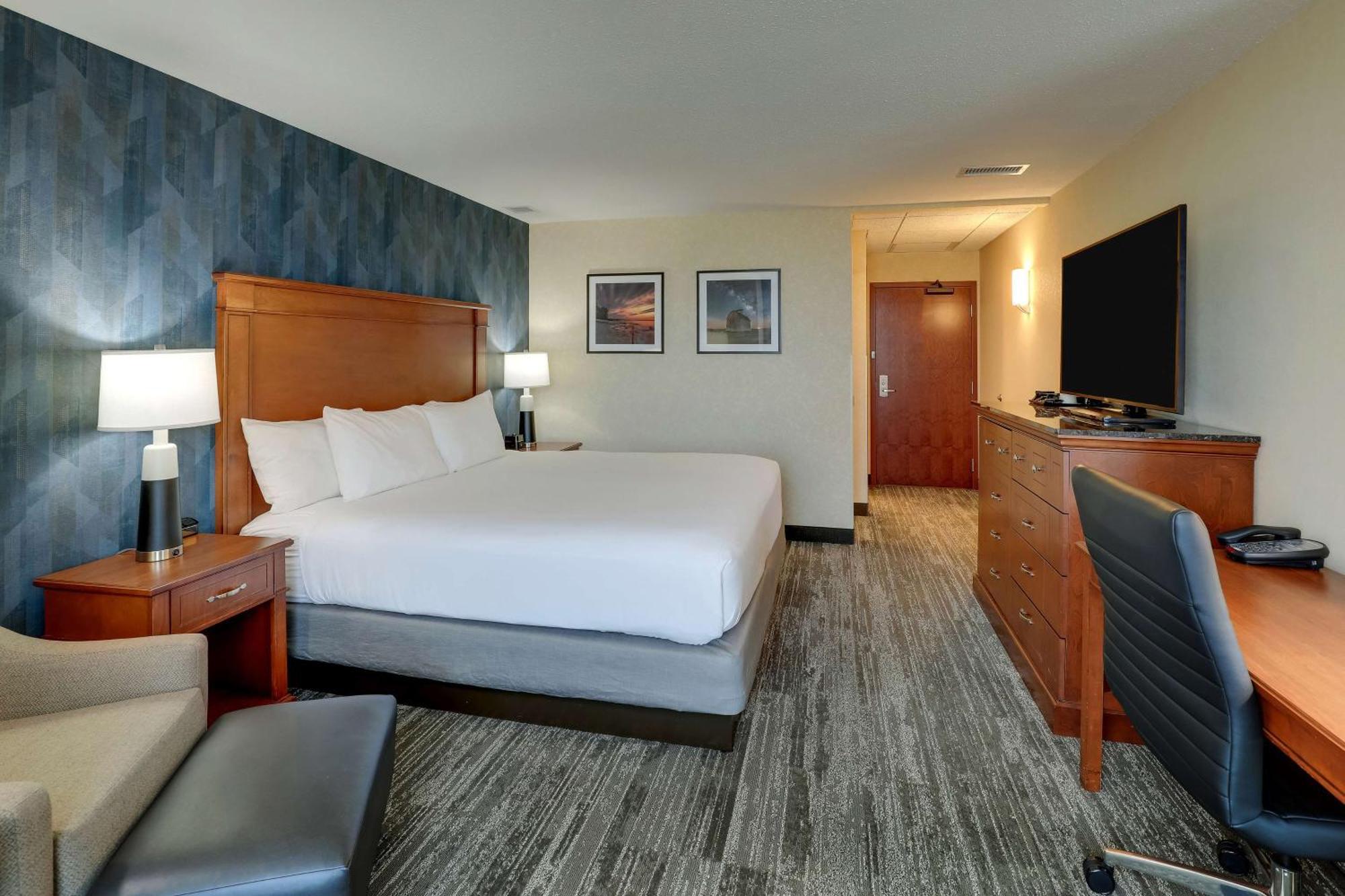 Drury Plaza Hotel Mt Vernon Mount Vernon Buitenkant foto